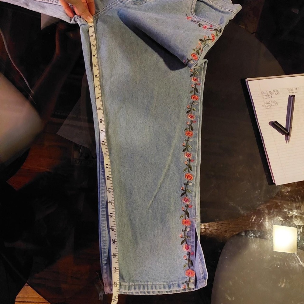 Vintage Bill Blass Floral Embroidered Light Wash Jeans Size 8 90s Ankle Slit - Picture 6 of 6